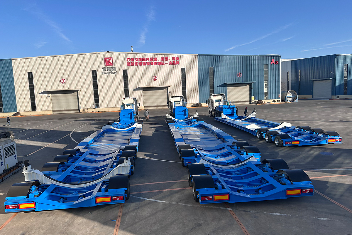 Rocket Body Long-Distance Transport Trailer
