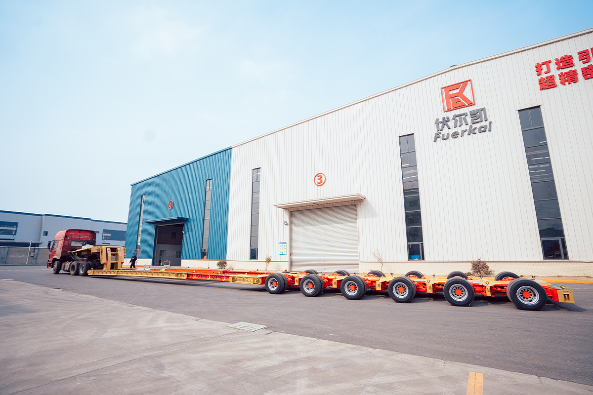 Multi-Axle Hydraulic Suspension Lowbed Trailer FKC9180