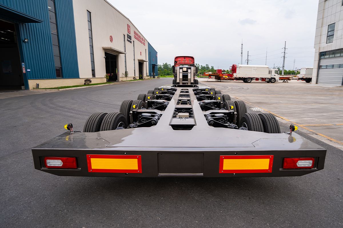 Multi-Axle Hydraulic Suspension Lowbed Trailer FKC9180