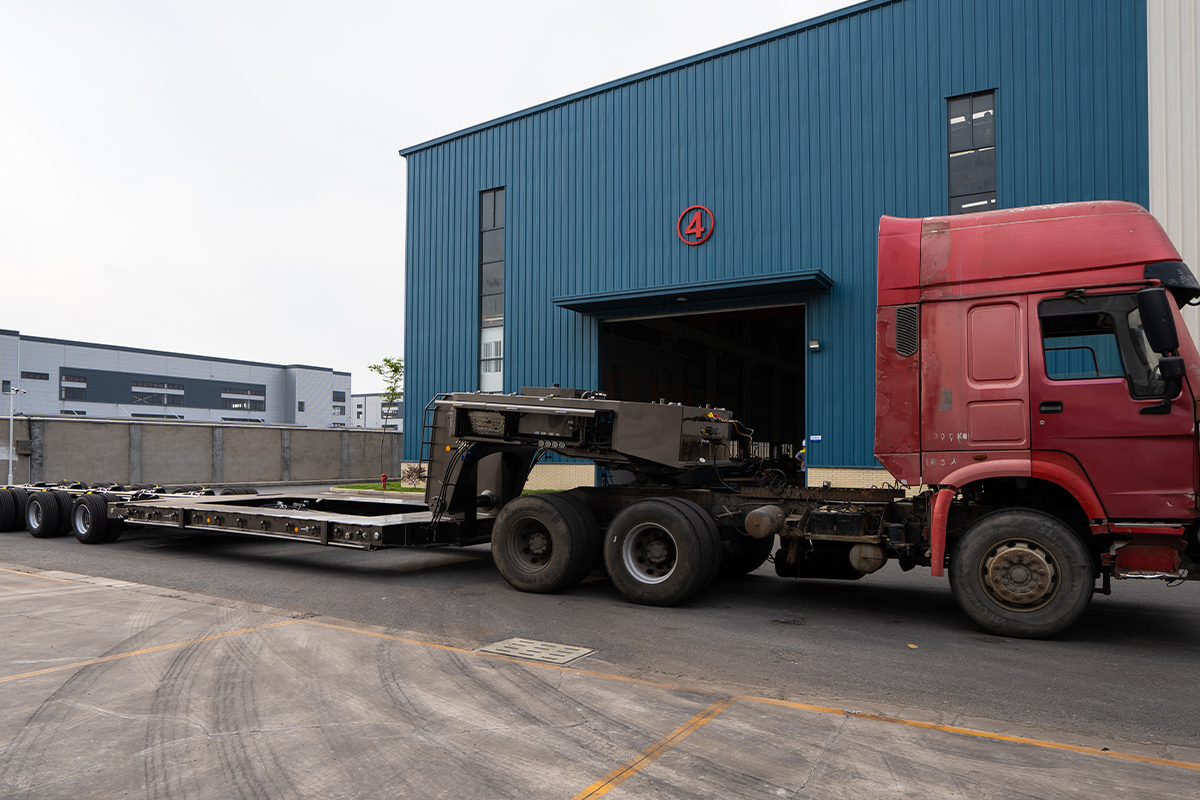 Multi-Axle Hydraulic Suspension Lowbed Trailer FKC9180